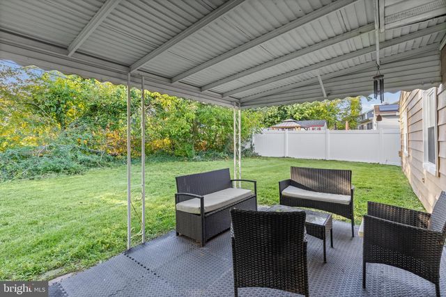 11 HASTING LN, Willingboro, NJ 08046