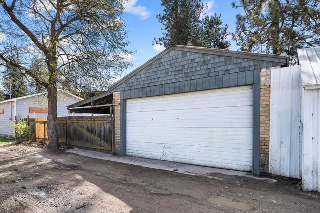 2614 W 8TH Ave, Spokane, WA 99224