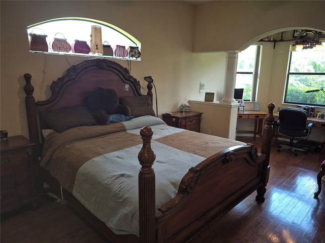 1224 CARRIAGE PARK DRIVE, Valrico, FL 33594