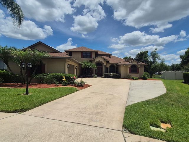 1224 CARRIAGE PARK DRIVE, Valrico, FL 33594