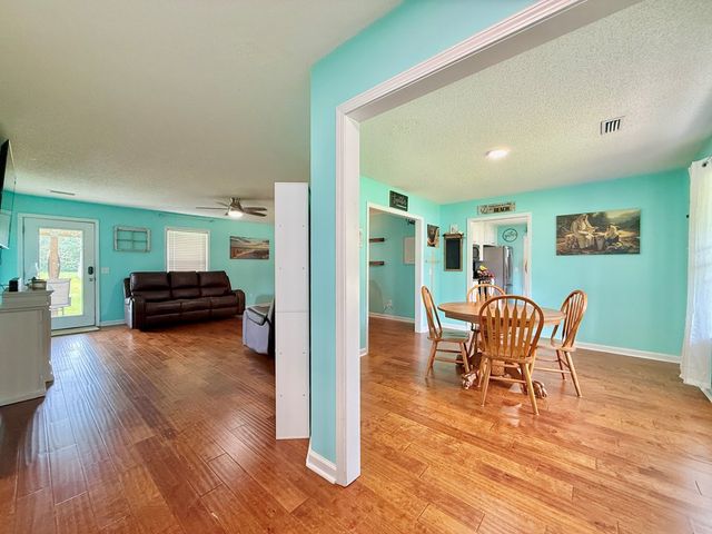 344 Lakeview, Hartford, AL 36344