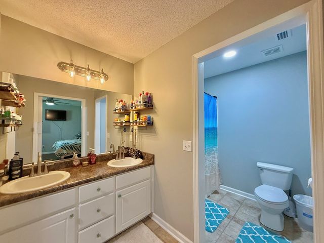 344 Lakeview, Hartford, AL 36344