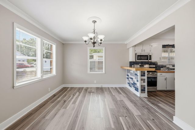 2016 Spruce Boulevard, North Charleston, SC 29406