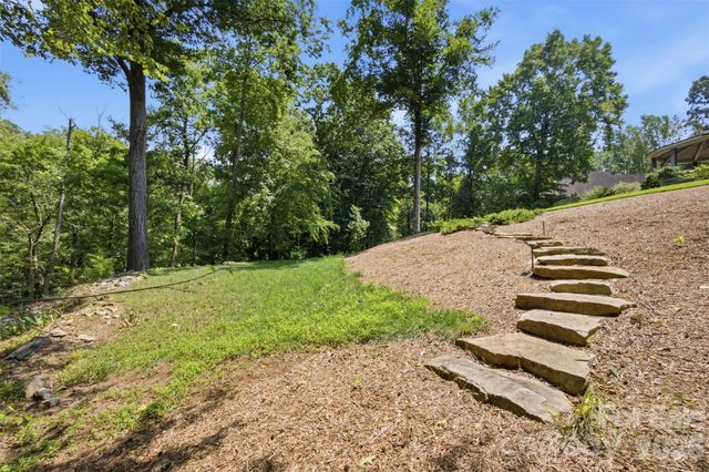 528 Stuart Ridge, Cramerton, NC 28032