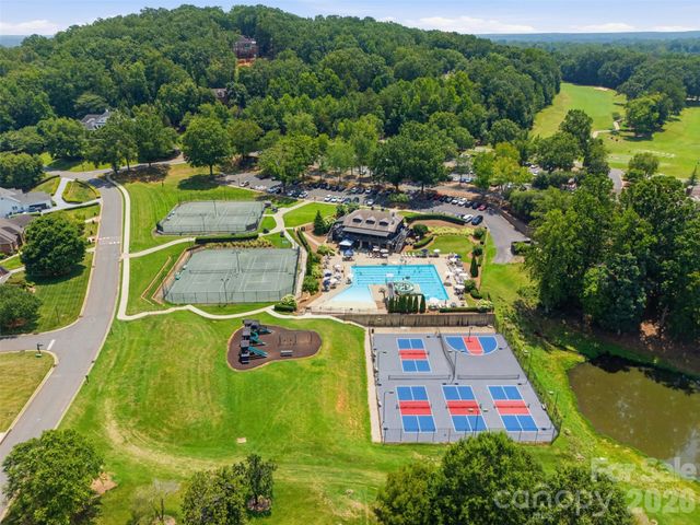 528 Stuart Ridge, Cramerton, NC 28032