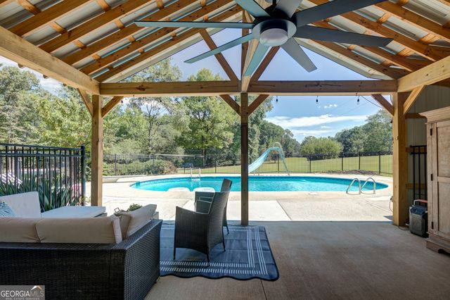 115 keyland Drive, Fayetteville, GA 30215