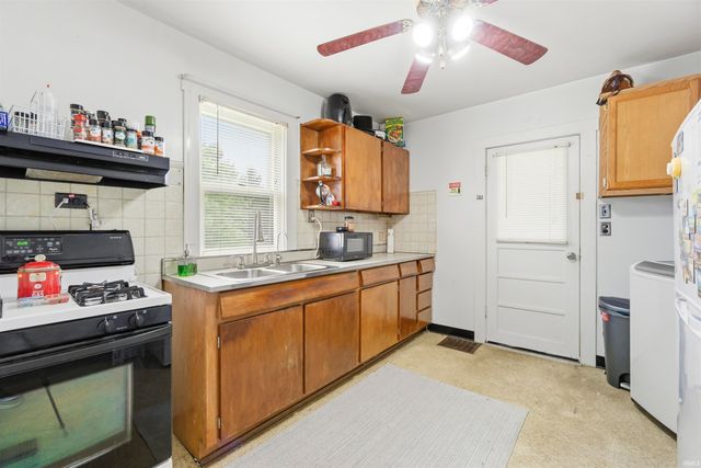 528 Michigan Street, Wabash, IN 46992