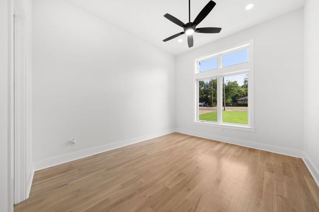 3115 GIBBS WILLIAMS Road, Dallas, TX 75233