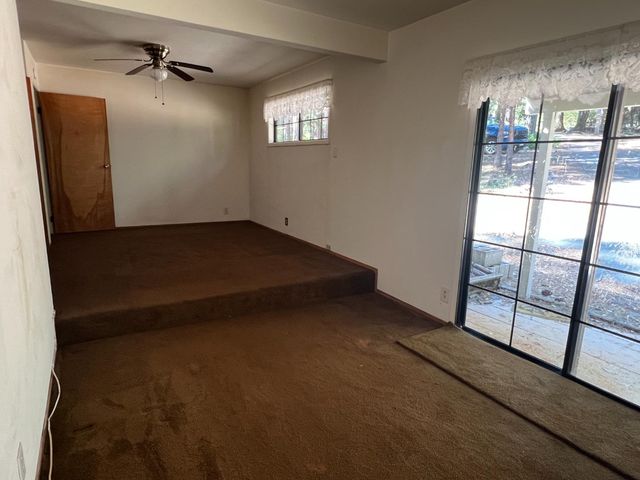 13706 Paelo Ln, Pine Grove, CA 95665