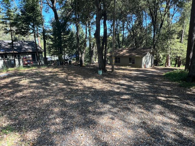13706 Paelo Ln, Pine Grove, CA 95665