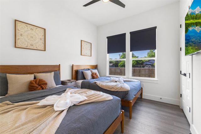 4802 Angleton Street A, Houston, TX 77033