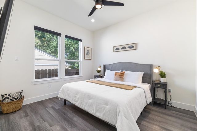 4802 Angleton Street A, Houston, TX 77033