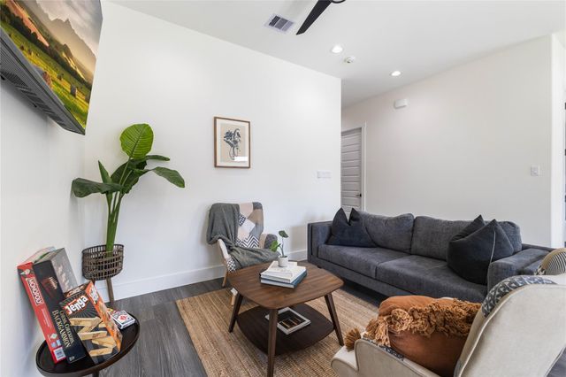 4802 Angleton Street A, Houston, TX 77033