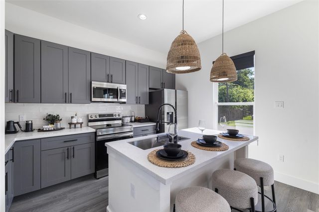 4802 Angleton Street A, Houston, TX 77033