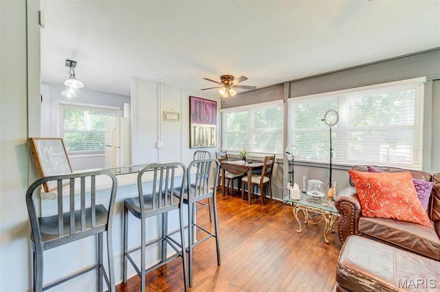 245 Commerce Avenue, Kirkwood, MO 63122