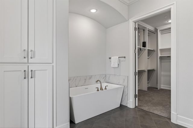 658 Louise Drive, Fairview, TX 75069