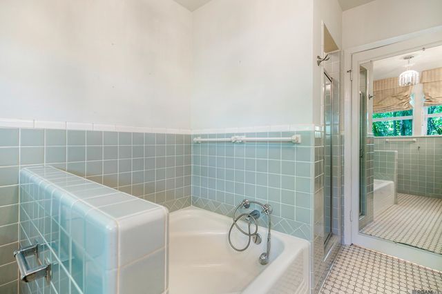 6615 Goodwood Ave, Baton Rouge, LA 70806