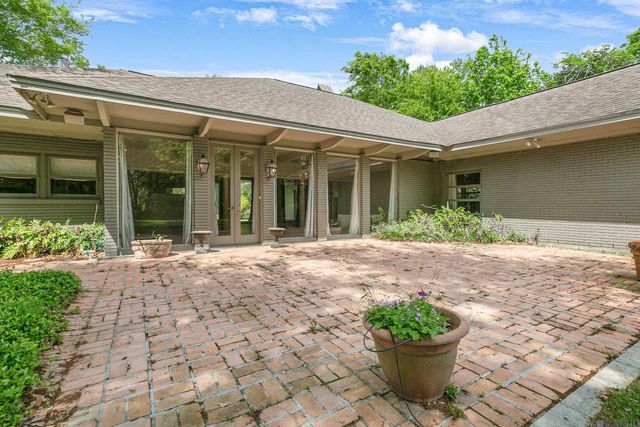 6615 Goodwood Ave, Baton Rouge, LA 70806