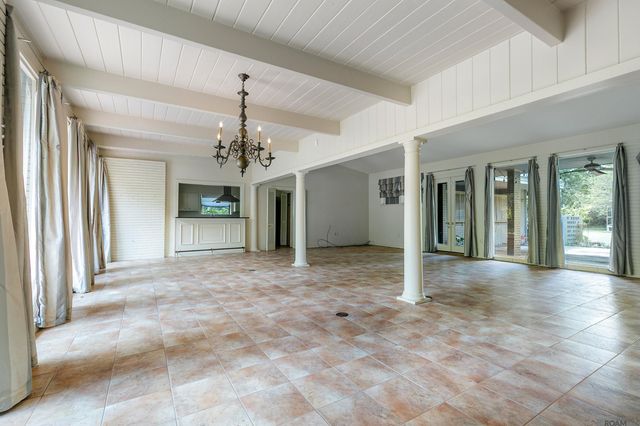 6615 Goodwood Ave, Baton Rouge, LA 70806