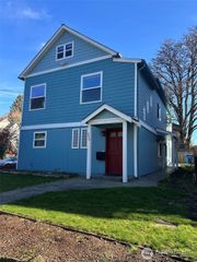 234 21st Avenue E, Seattle, WA 98112