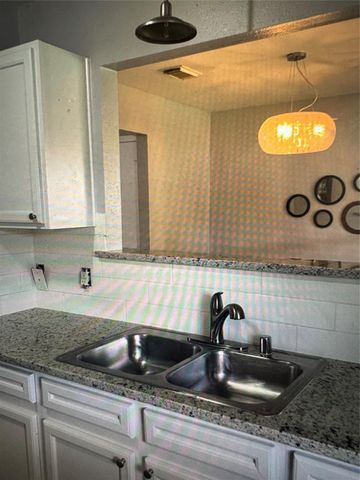 6206 Greenwick Lane, Houston, TX 77085