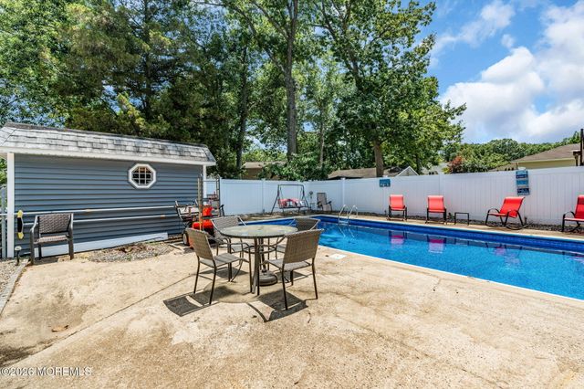 241 Old Squan Road, Brick, NJ 08724