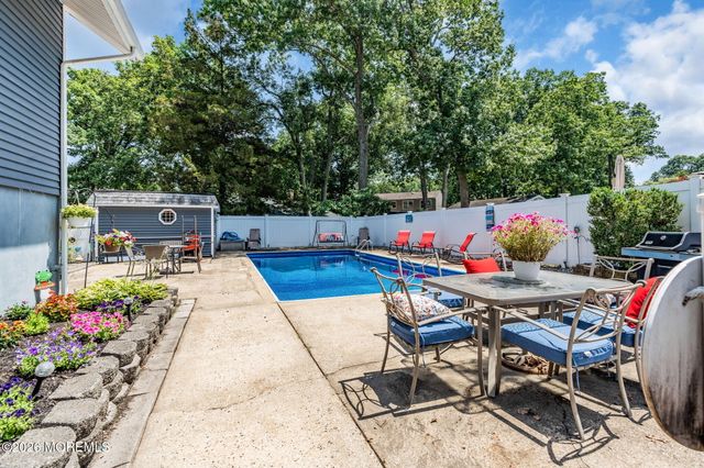 241 Old Squan Road, Brick, NJ 08724