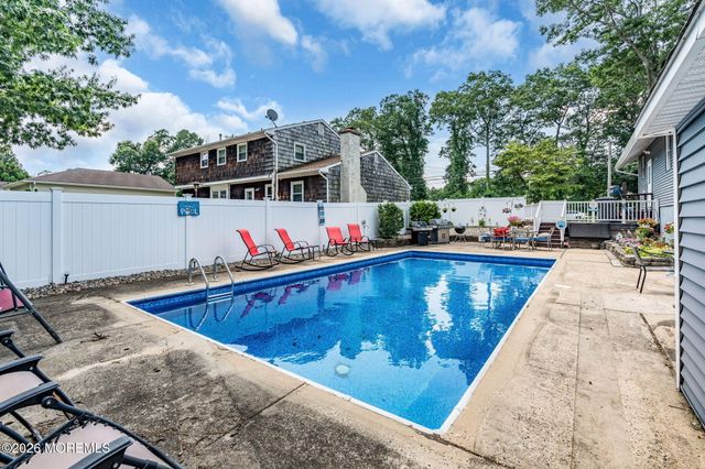 241 Old Squan Road, Brick, NJ 08724