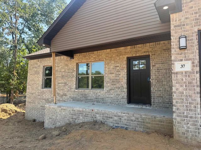 37 Summer Sky Drive, Greenbrier, AR 72058