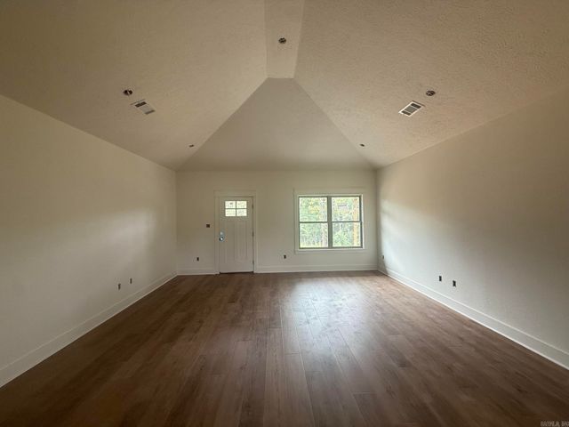 37 Summer Sky Drive, Greenbrier, AR 72058