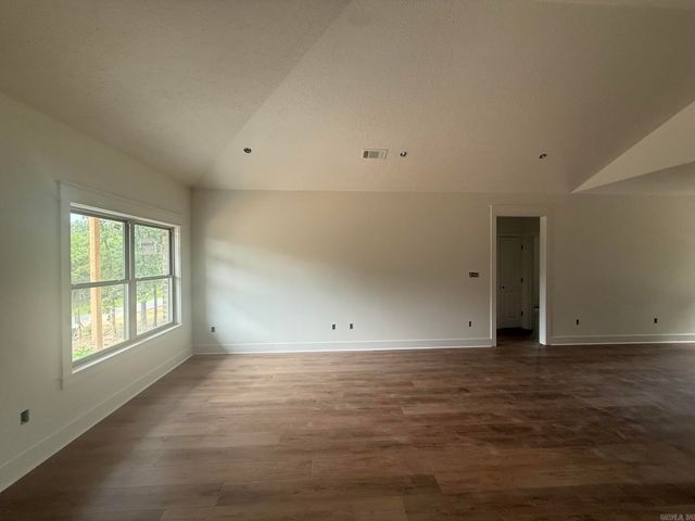 37 Summer Sky Drive, Greenbrier, AR 72058