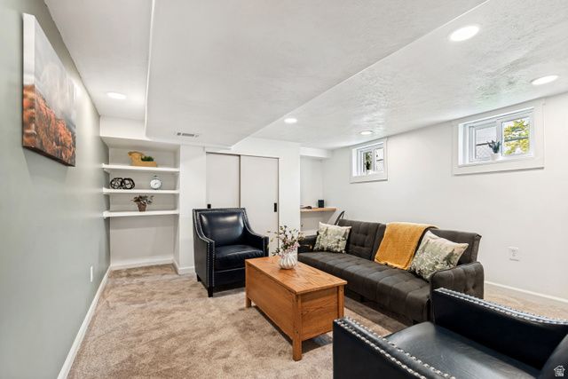 4883 S CENTER ST, Murray, UT 84107