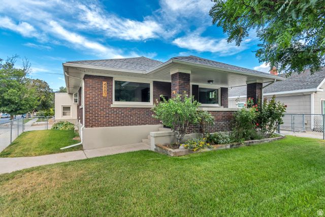 4883 S CENTER ST, Murray, UT 84107