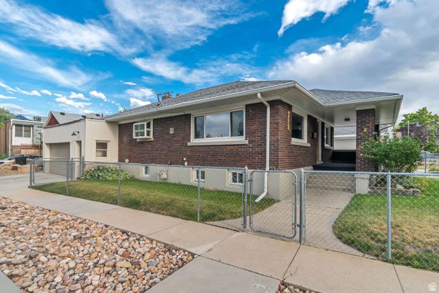 4883 S CENTER ST, Murray, UT 84107