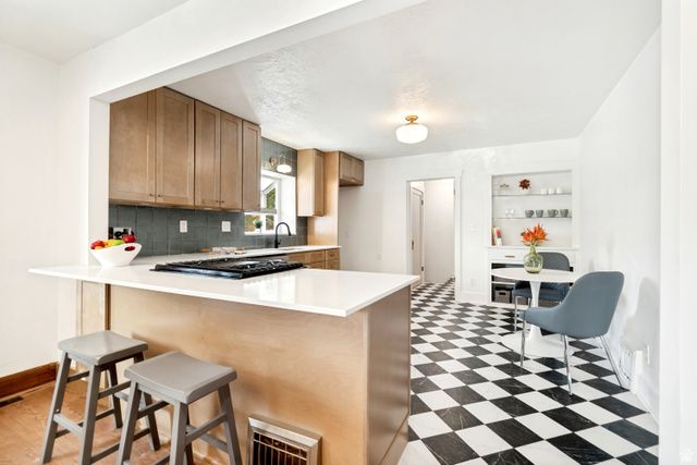 4883 S CENTER ST, Murray, UT 84107