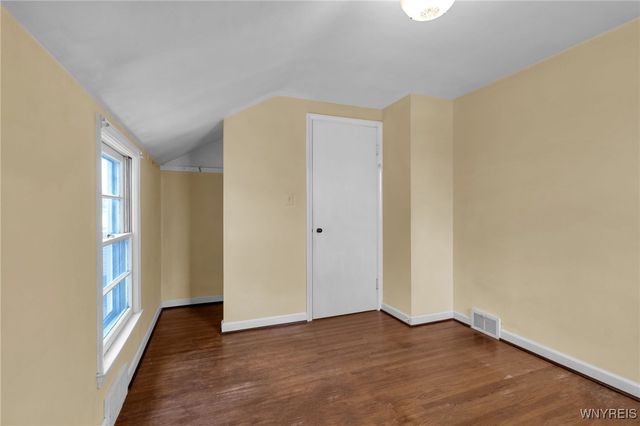 121 Willow Breeze Road, Tonawanda, NY 14223