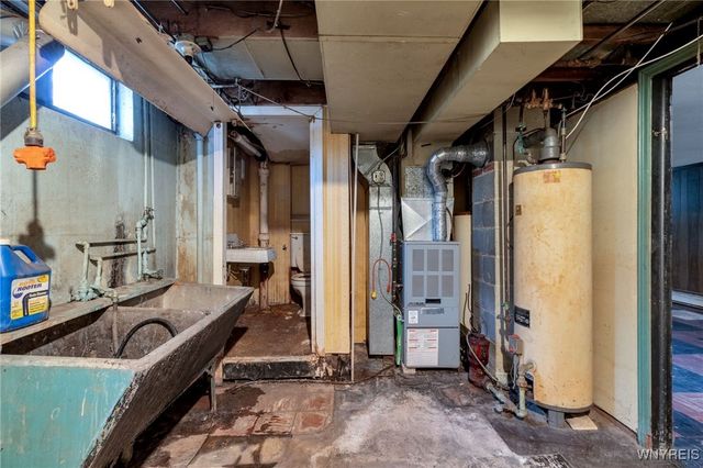 121 Willow Breeze Road, Tonawanda, NY 14223