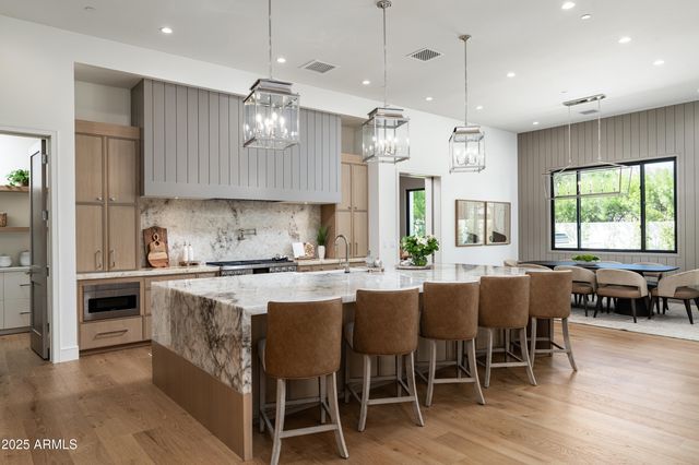 6302 E CALLE DEL NORTE --, Scottsdale, AZ 85251