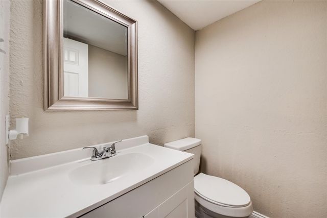 2436 Dancy Drive N, Fort Worth, TX 76131