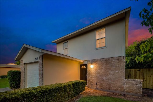 2436 Dancy Drive N, Fort Worth, TX 76131