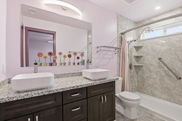 1023 W Montgomery Ave, Spokane, WA 99205