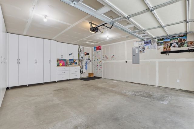 1023 W Montgomery Ave, Spokane, WA 99205