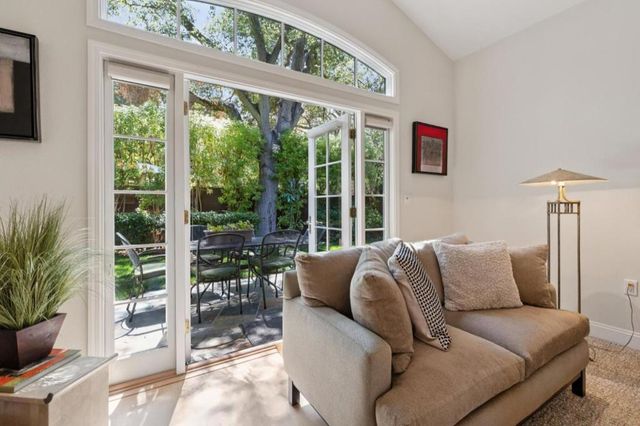 61 Lloyden Drive, Atherton, CA 94027
