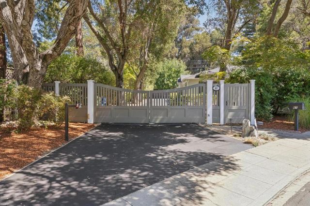 61 Lloyden Drive, Atherton, CA 94027