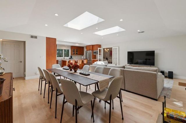 61 Lloyden Drive, Atherton, CA 94027