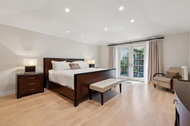 61 Lloyden Drive, Atherton, CA 94027
