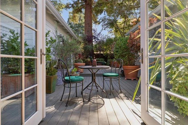61 Lloyden Drive, Atherton, CA 94027