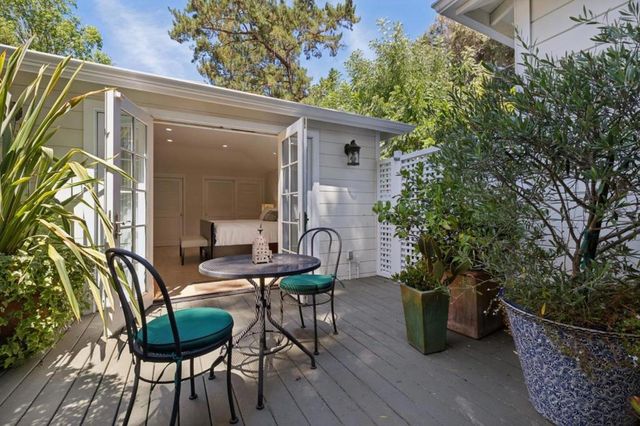 61 Lloyden Drive, Atherton, CA 94027