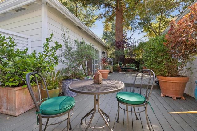 61 Lloyden Drive, Atherton, CA 94027