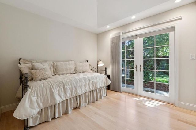 61 Lloyden Drive, Atherton, CA 94027